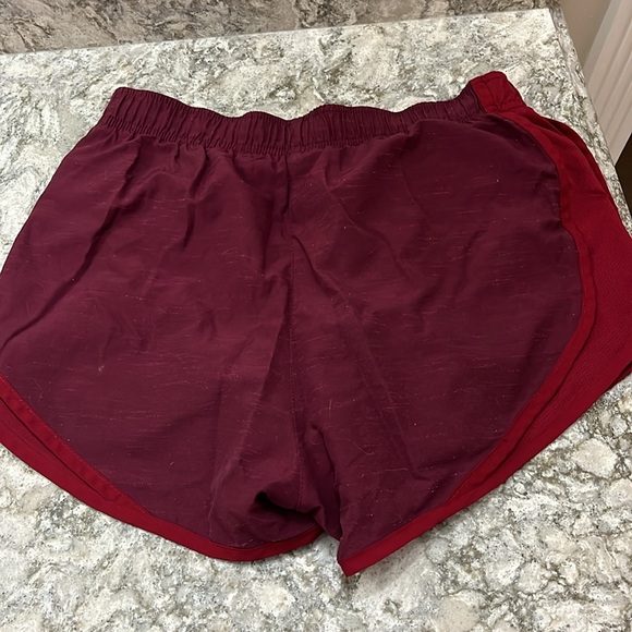 nike tempo running shorts, size s, maroon/red color - Picture 2 of 3